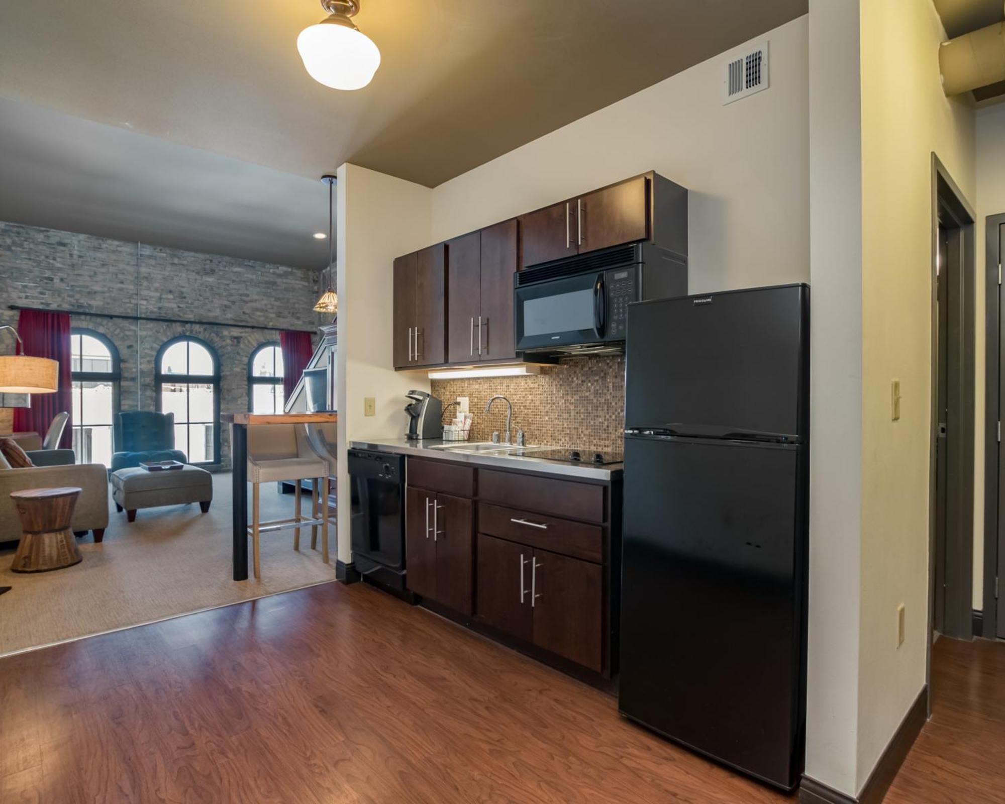 Brewhouse Inn And Suites Milwaukee Exterior foto